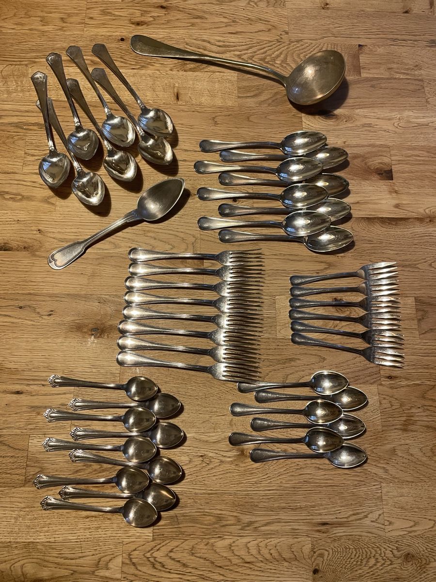 Set di posate: 46 tlg. Besteck versilbert 90 – Usato da Flawil venduto da Naphtali