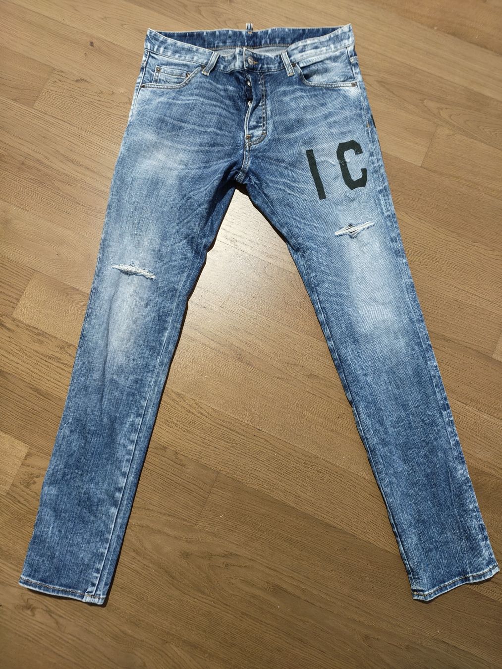 Dsquared2 Jeans: Dsquared2 Cool Guy Herren Jeans Gr .50 – Usato da Seon venduto da chf_g29b