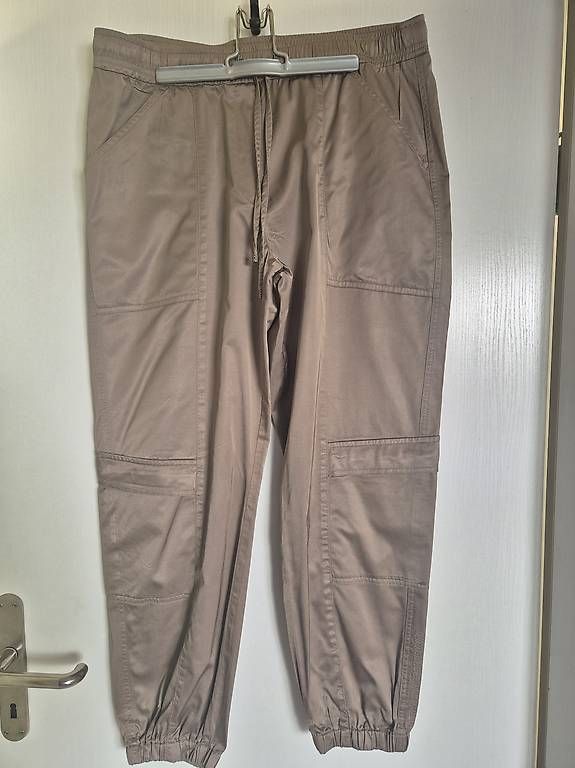Cambio Pantaloni: Damenhose CAMBIO Gr. 42 – Usato da Anglikon venduto da wba8008