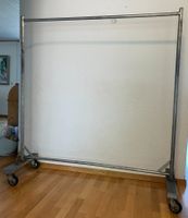 Profi Kleiderständer auf Rollen Länge 162cm Kleiderstange