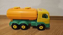 Grosser Spielzeug Lastwagen