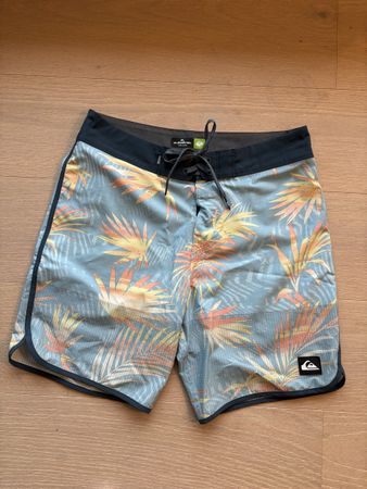 Badeshorts Quiksilver blau, Grösse 31