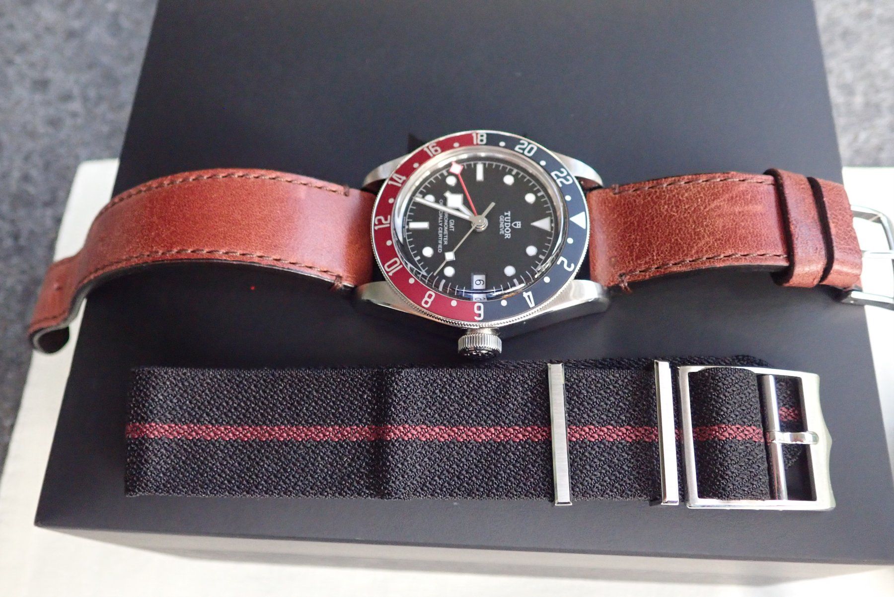 Tudor Orologi: TUDOR BLACK BAY GMT FULL SET AUTOMATIC CHRONOMETER – Usato da Wohlen AG venduto da kingwatcheshere 8