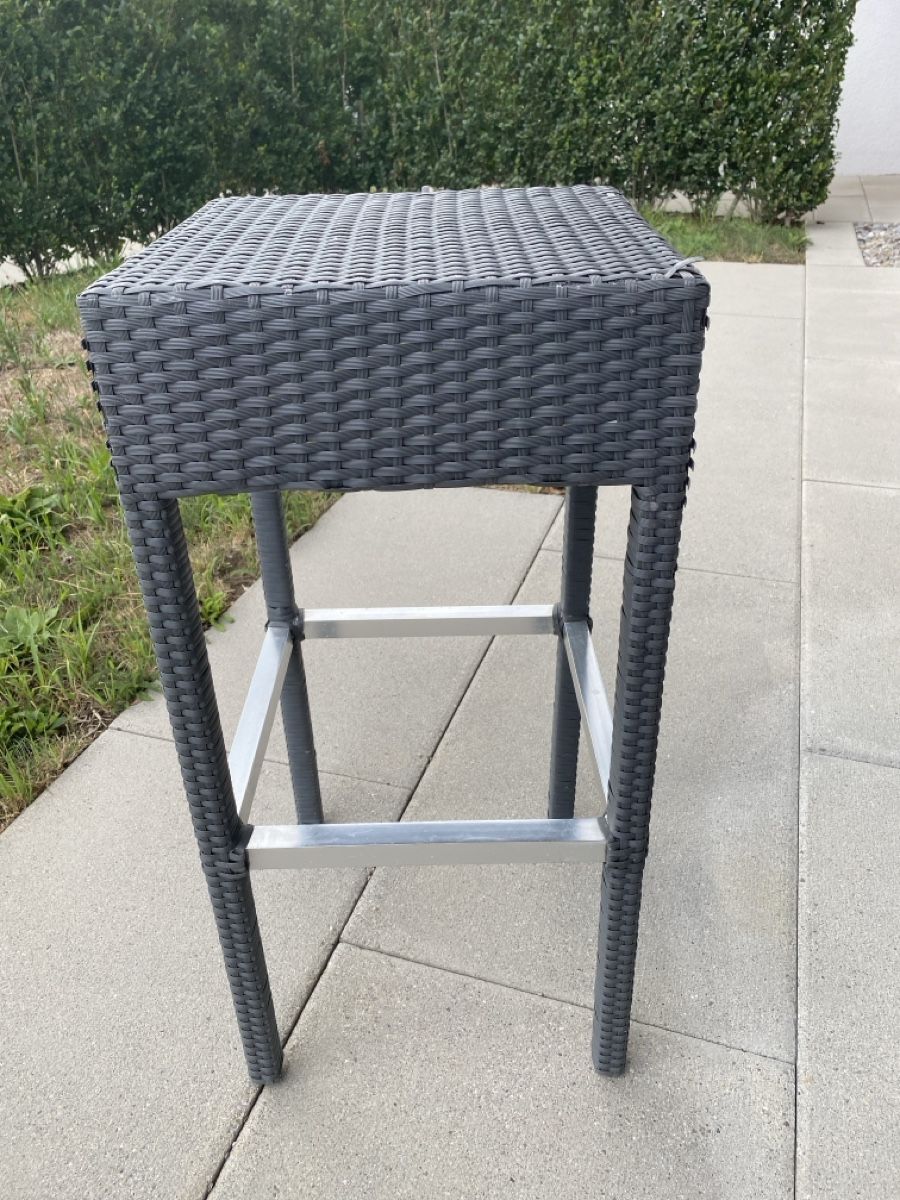 Set di tavolo e panche: Rattan Lounge - Hochtisch mit 6 Stühlen – Usato da Kleinandelfingen venduto da mickymaus007 3