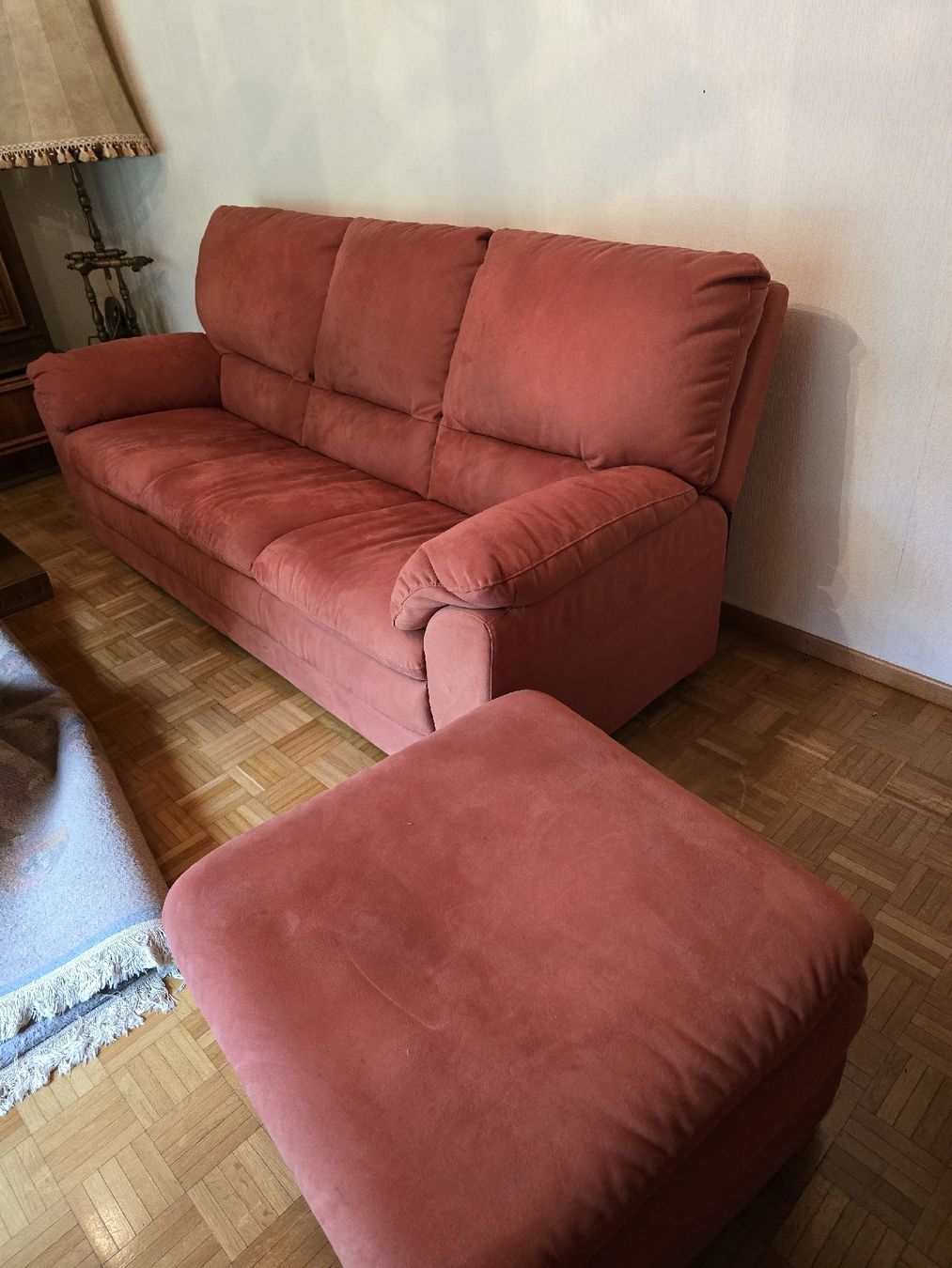 Sofas: Canapé orange – D'occasion à Courrendlin par Naomi19 2