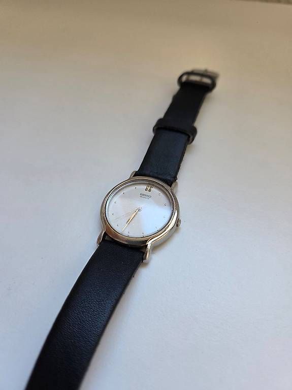 Uhren: Montre Seiko Quartz réf. 2K01-0061 - Élégance discrète – Gebraucht aus Genève von kev_d8z5 3