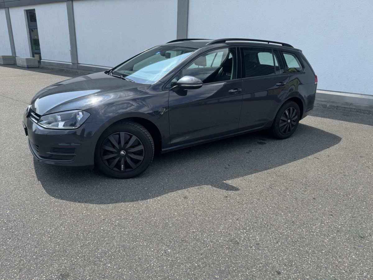 VW Automobili: Wv golf variant 1.6 tdi – Usato da Thun venduto da val_8b9d 1