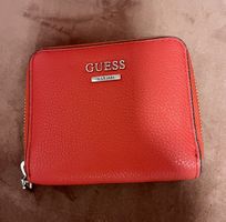 Portefeuille Guess zippé rouge femme neuf