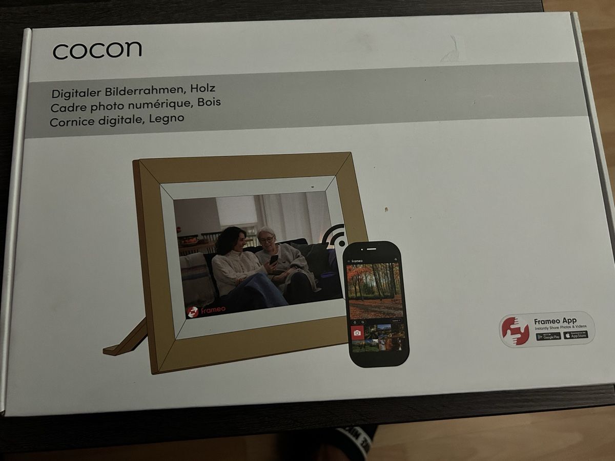 Cornici: Digitaler Bilderrahmen Holz 10.1 Zoll IPS Touchscreen – Nuovo e nell'imballaggio originale da Bellach venduto da Veritas4