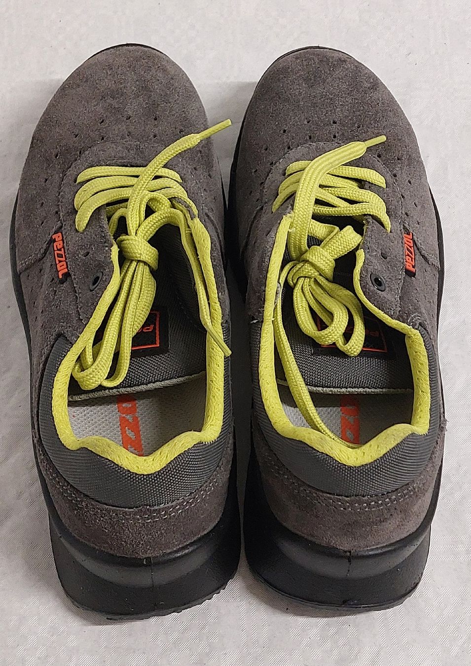 Scarpe da uomo: Neue Sicherheitsschuhe – Nuovo (secondo la descrizione) da Niederuzwil venduto da MP-plasch 1