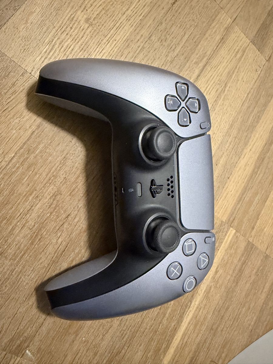 Sony Konsolen: Sony PlayStation 5 Disk Edition Konsole mit Controller – Gebraucht aus Opfikon von gap_q2yc 2