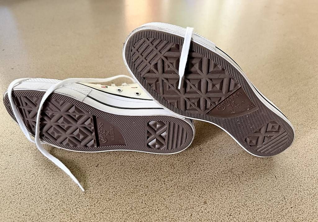 Herrenschuhe: Converse AllStar Gr. 39.5 – Neu und originalverpackt aus Zürich von frosch1976 2