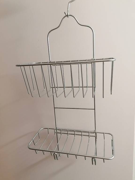 Regale: Hängeregal Bad Dusche  – Gebraucht aus Aarau von moi_plc9 1