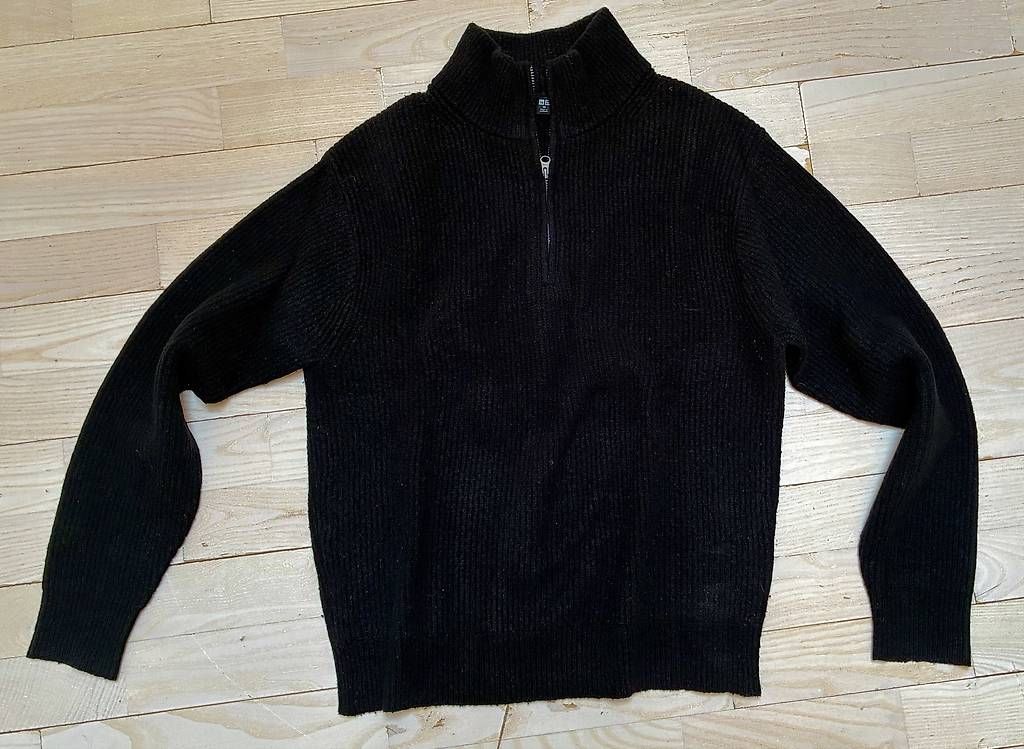 Uniqlo Pullover & Sweatshirts: Uniqlo Half Zip Pullover warm Grösse XS – Gebraucht aus Aegerten von OneLuke
