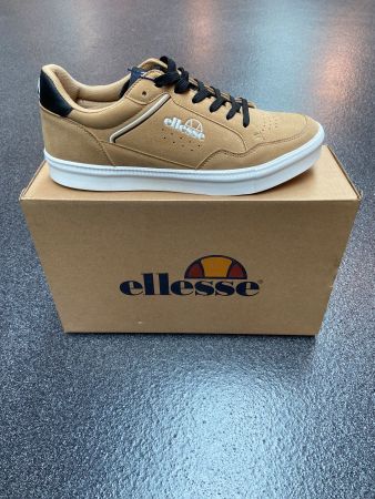 ELLESSE  MEN      GRÖSSE 43       INNENSOHLE  27.1 CM