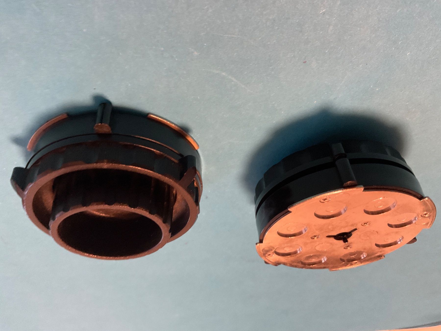 Appareils à bandes: 2 AKAI NAB ADAPTER – D'occasion à Langenthal par RronJora 1