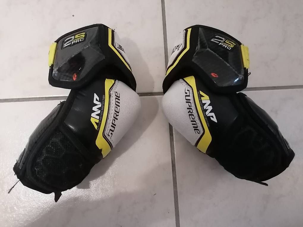 Bauer Protezioni & Imbottiture: Paragomiti hockey junior – Usato da Gordevio venduto da Mau760