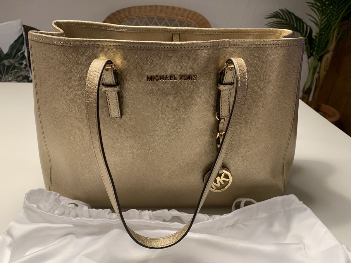 Michael Kors Borse da donna: Michael Kors Shopper, gold Farben – Usato da Nunningen venduto da silvermoon68