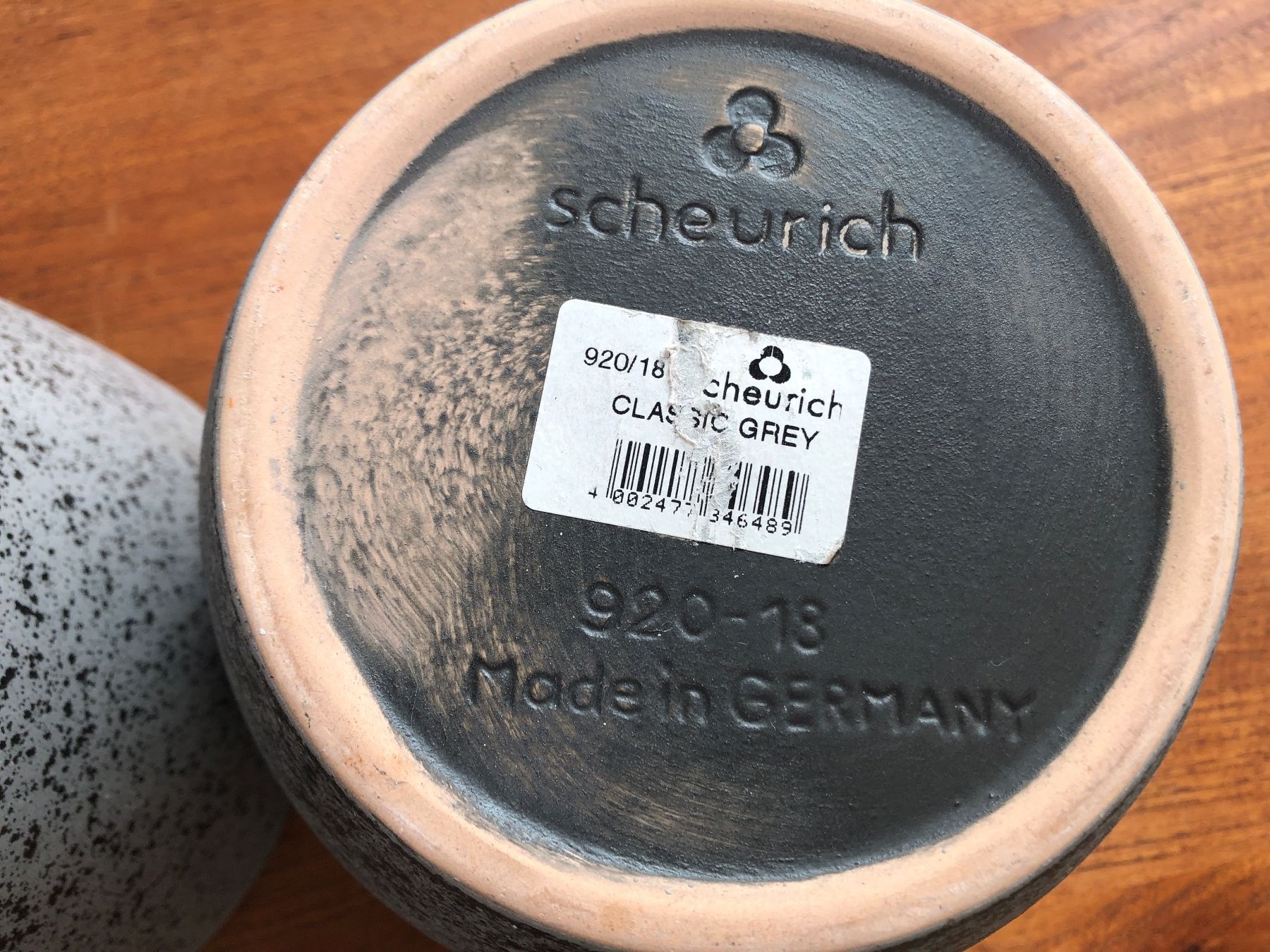 Vasi per fiori: 2er Set Blumentöpfe Scheurich 920-18 Classic Grey made in... – Nuovo (secondo la descrizione) da Arlesheim venduto da leyRum4.5 4