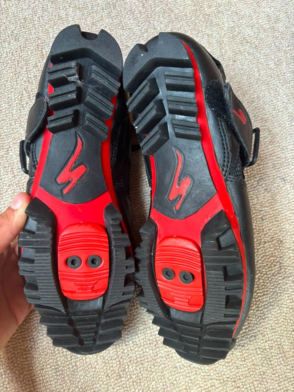 Specialized Scarpe da uomo: Specialized Mountainbike Veloschuhe Gr. 41 – Usato da Frenkendorf venduto da leo_697q 1