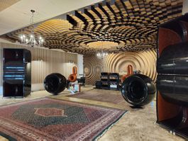 Hybrid Ceiling Diffuser. Holz + Akustikschaum, CHF 1’799 m²