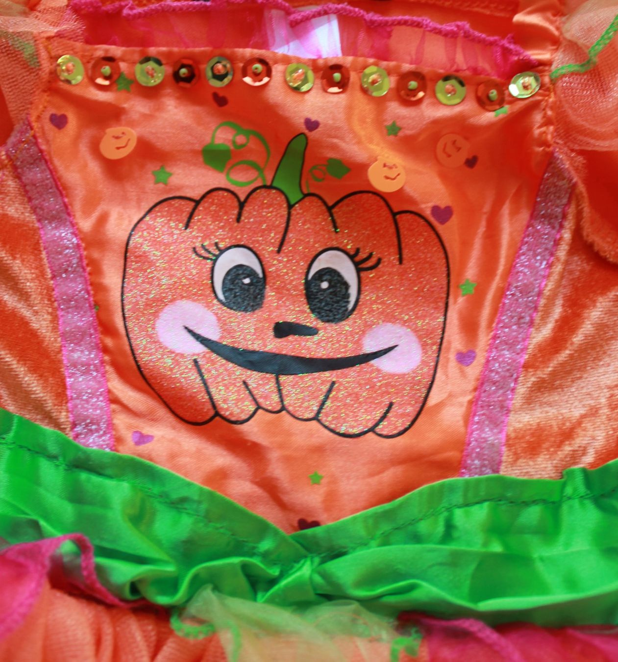 Costumi: Costume sorcière / Hexe t. 1 - 2 ans – Usato da Peseux venduto da CoolShoping 4