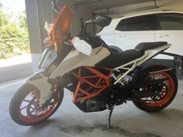 KTM 390 Duke Motorrad 27166 km guter Zustand