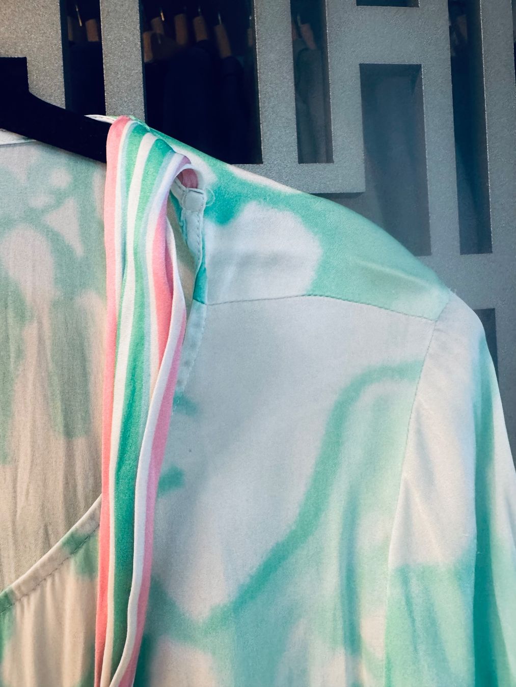 Kleider: Seidenkleid Batikoptik – Gebraucht aus Kilchberg ZH von dongxi 2