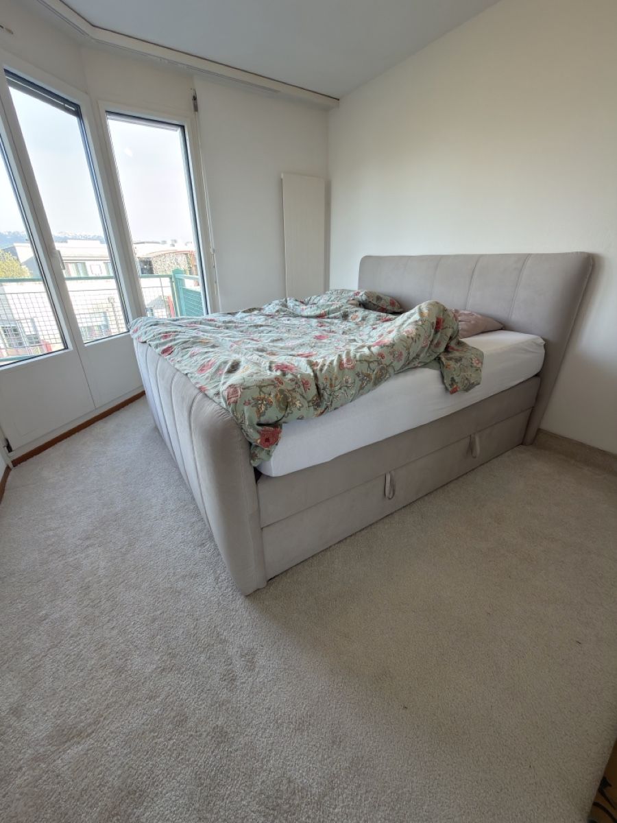 Letti: Lit 180x200 beige avec coffres de rangement – Usato da Plan-les-Ouates venduto da yaz_yhm8 4