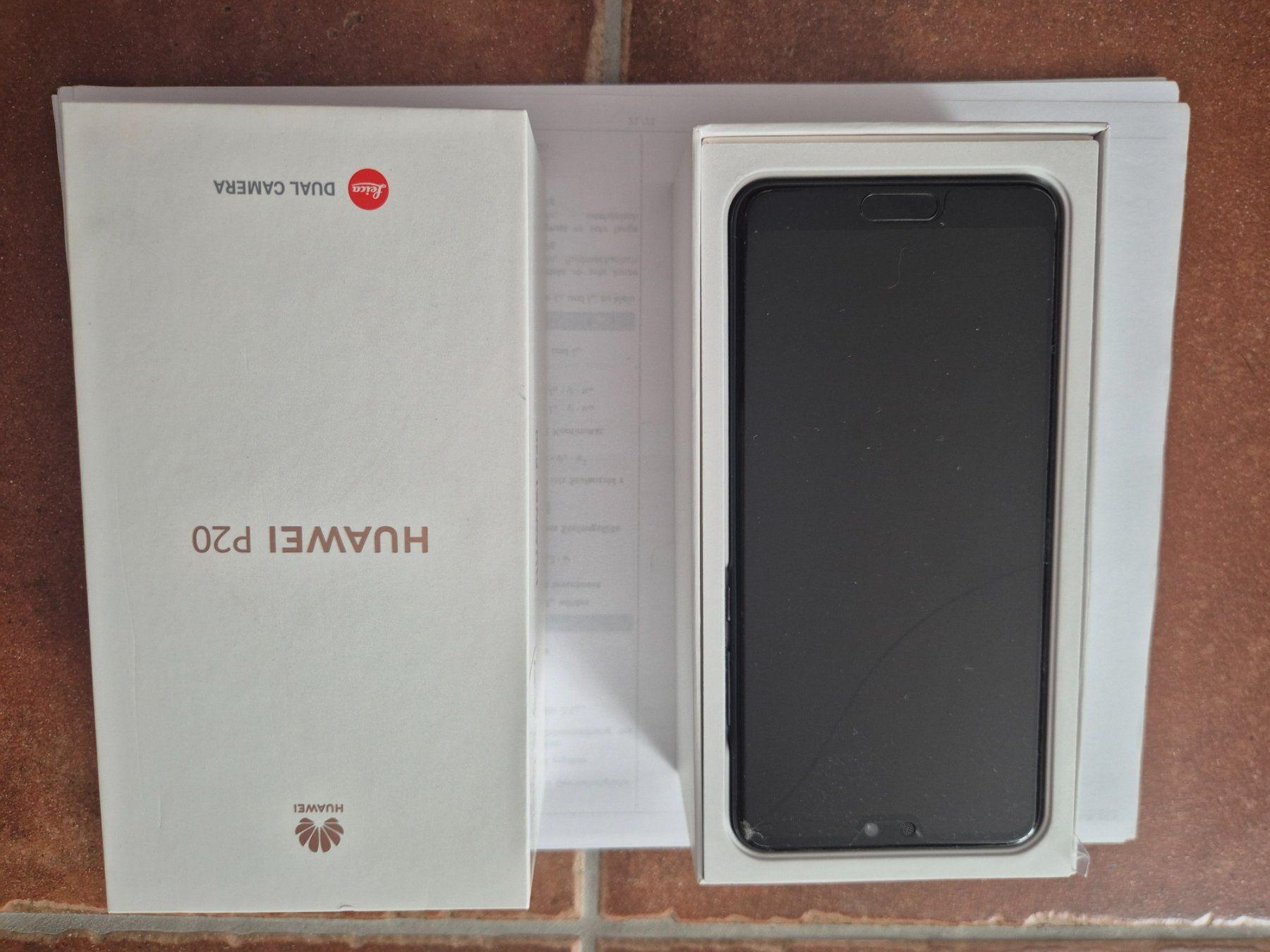 Huawei Telefoni cellulari / Smartphones: Huawei P20 Smartphone Dual Camera Schwarz – Usato da Nottwil venduto da ms.SN