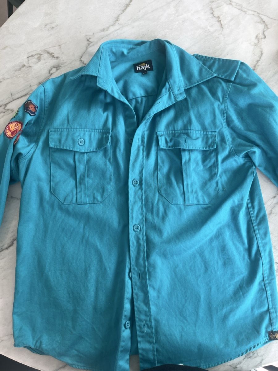 Camicie, T-shirt & Polo: Chemise de scout Louveteaux. – Usato da Cheseaux-Noréaz venduto da nathascia