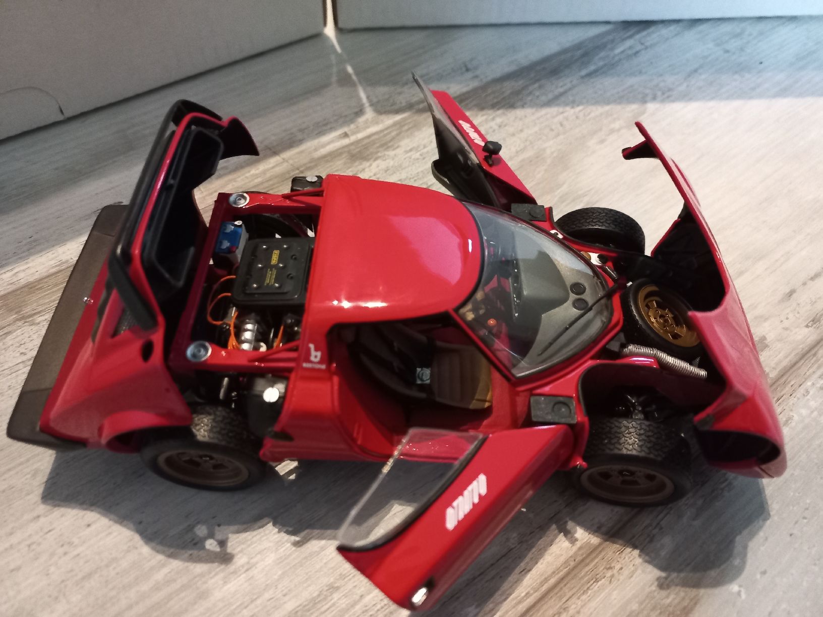 Kyosho Modellautos: Lancia Stratos 1/18 Kyosho – Gebraucht aus Attalens von remy_s00 4