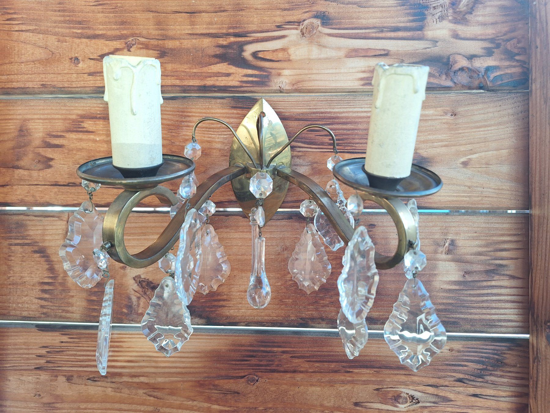 Lampade: 1 PAAR ANTIKE WANDAPPLIKEN MESSING - GLAS – Usato da Huttwil venduto da Kunterbuntli