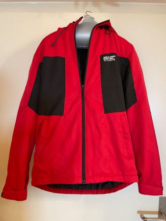 Softshelljacke von Jack&Jones Gr. s in rot-schwarz