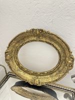 Antiker Ovalrahmen – Goldfarben, Barockstil