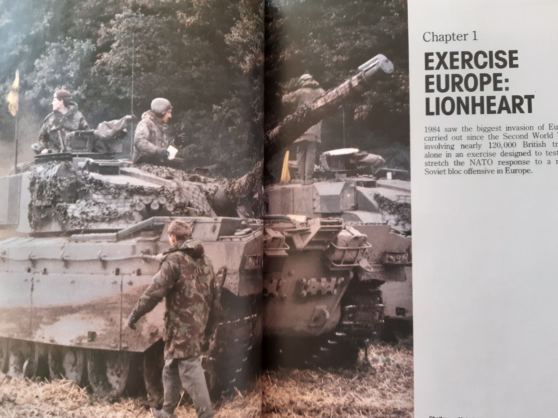 Libri: Forces Armee Bücher , Englisch – Usato da Schwanden Sigrisw venduto da Wibe81 9