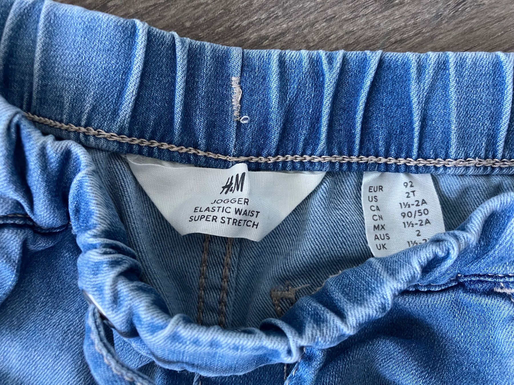 H&M Pantaloni: Jeans/Jogger H&m Gr. 92 – Usato da Gattikon venduto da stri_lgs79 2