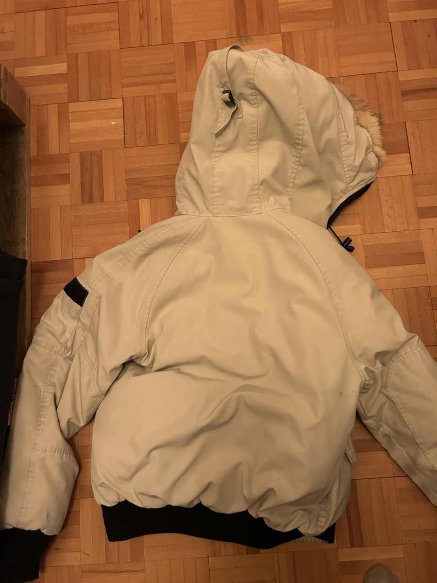 Canada Goose Jacken: Canada Goose White woman – Gebraucht aus Lausanne von cor_gmg2 3