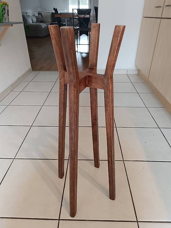 Tutte le decorazioni: Schöne Dekovase auf Holzständer – Usato da Bern venduto da cli_px88 2