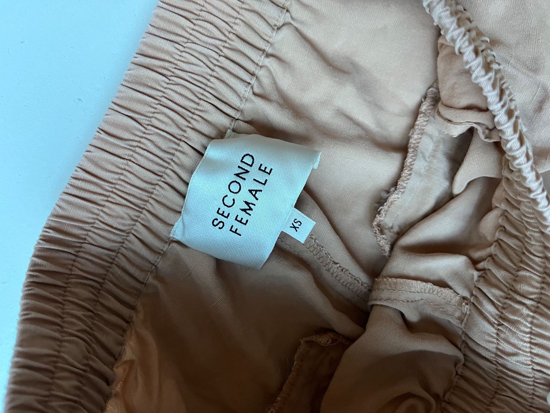 Pantaloni: Light Summer Pants by Second Female – Usato da Zürich venduto da Agave_Sue 2