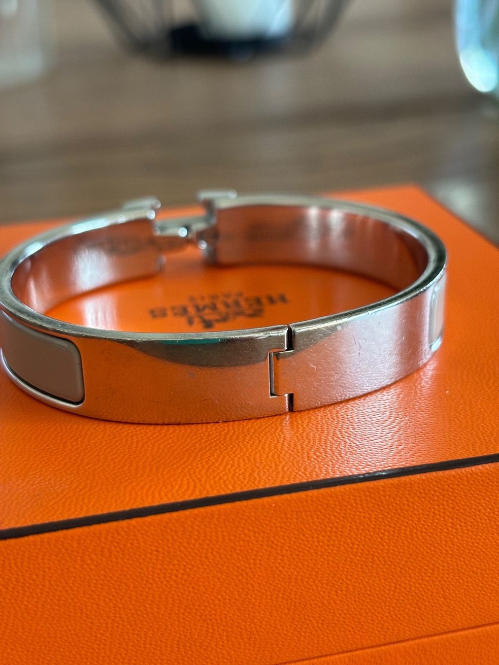 Hermès Bracciali & Braccialetti: ** HERMÈS ** - Bracelet Clic H taupe – Usato da Gland venduto da isa__sml 3