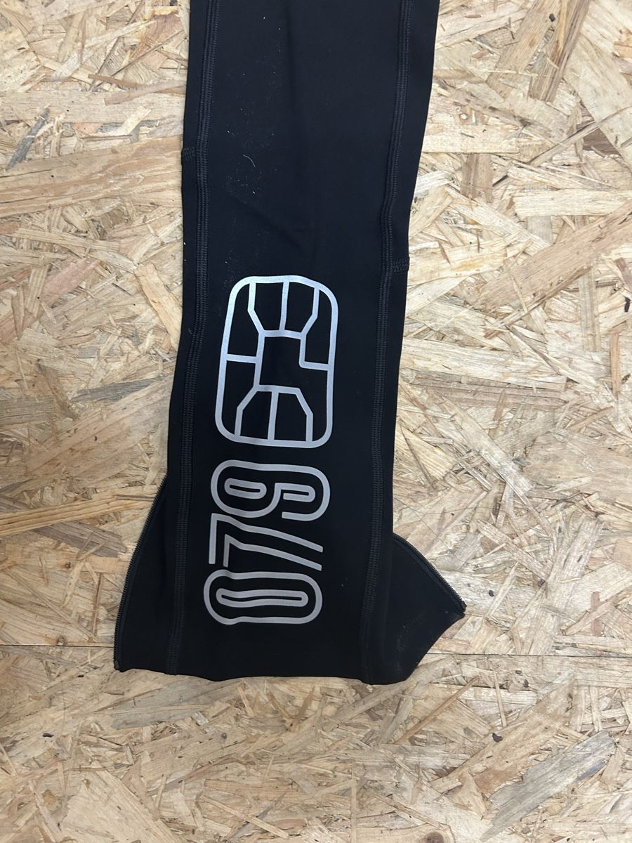 Leggings: 079creates leggins flared in black  – D'occasion à Zürich par ori_9dcy