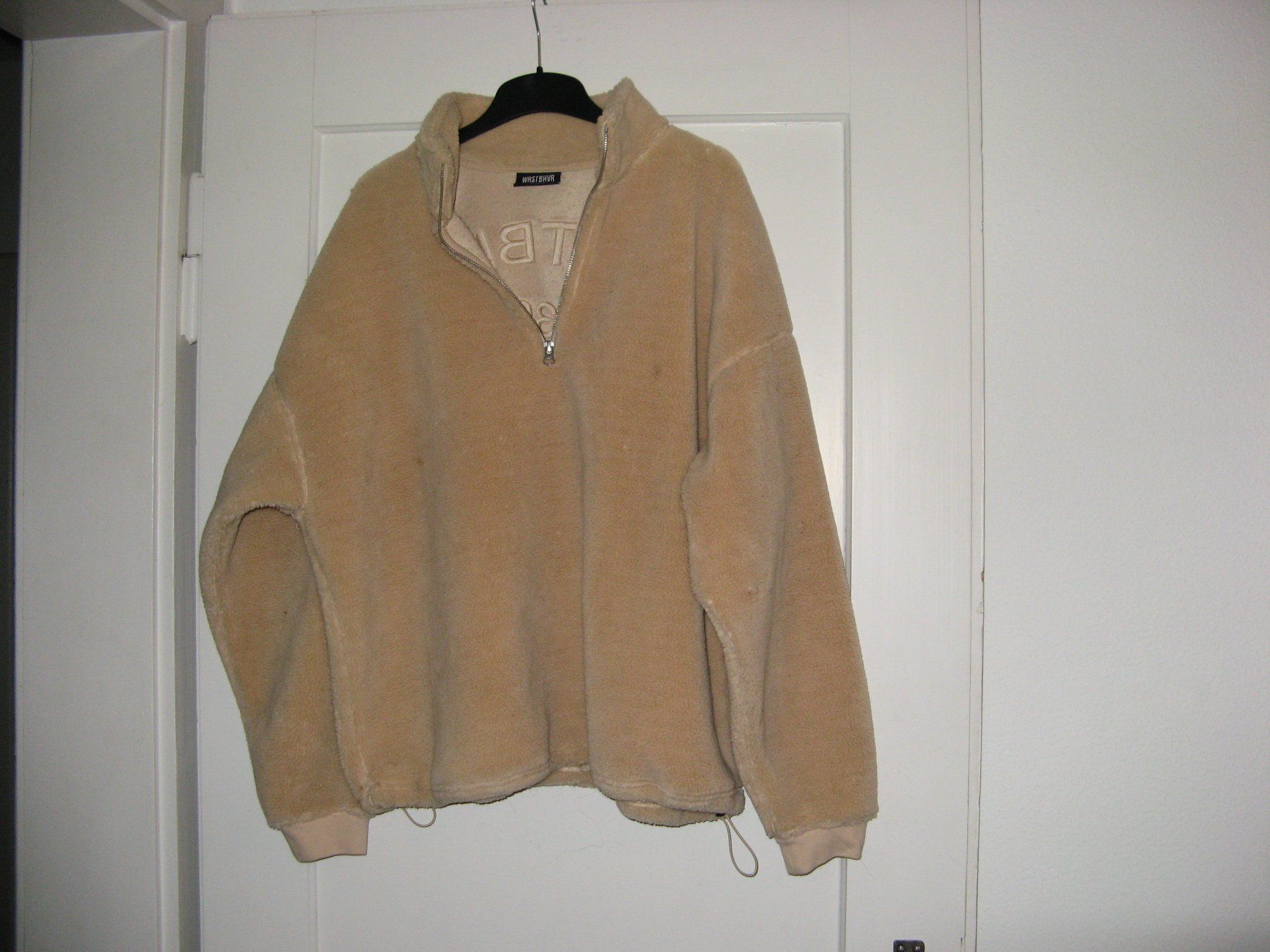 Maglioni & Felpe: Oversized Pullover Gr. M Wrstbavr – Usato da Zürich venduto da apil
