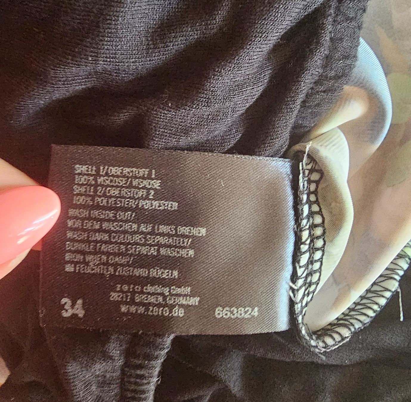 T-shirt: Blusen Shirt ZERO Gr. 34 floraler Print – Usato da Füllinsdorf venduto da Sunnebliemli7 3