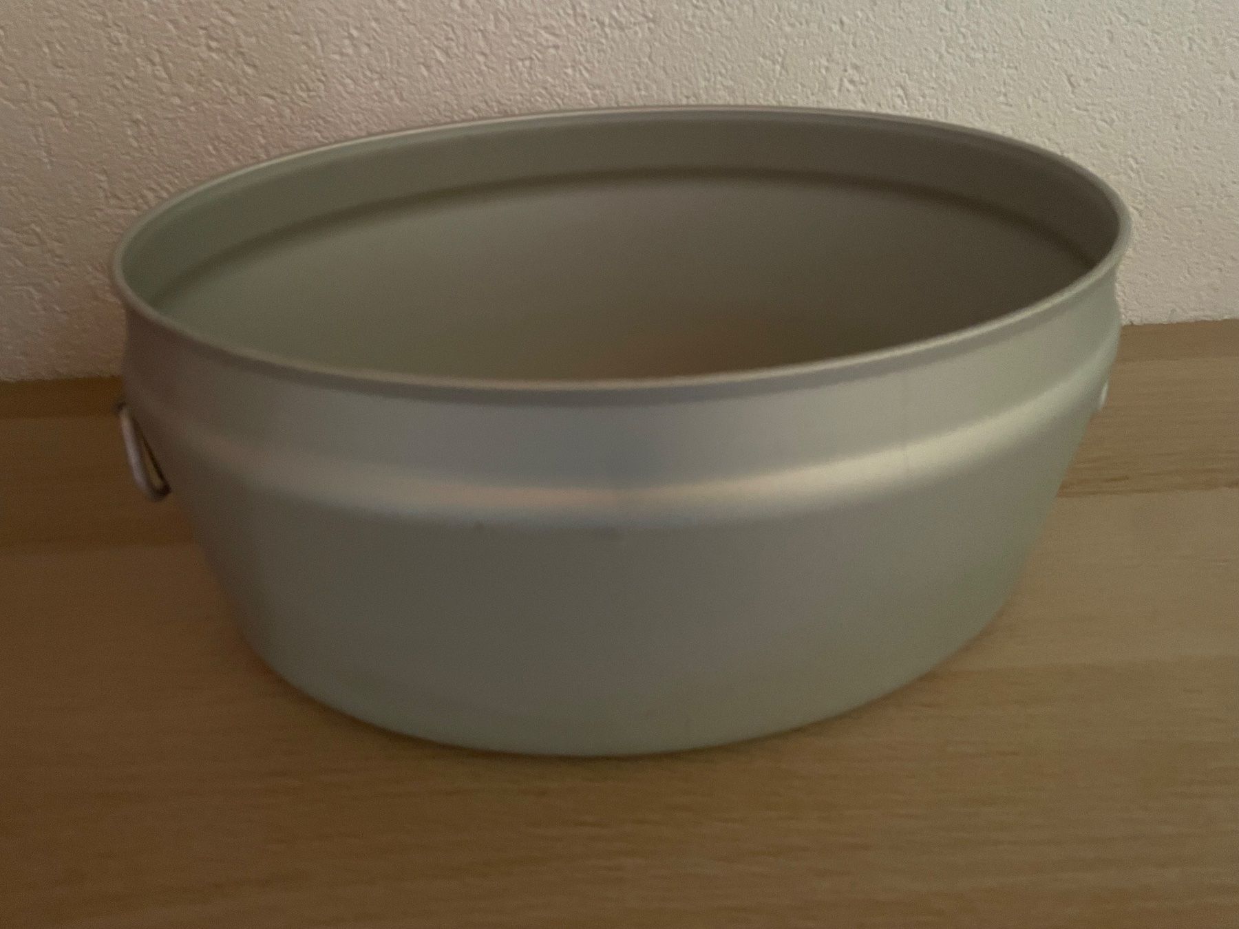Ciotole: Aluschüssel. Alubehälter Wanne – Usato da Huttwil venduto da Bolpa 6