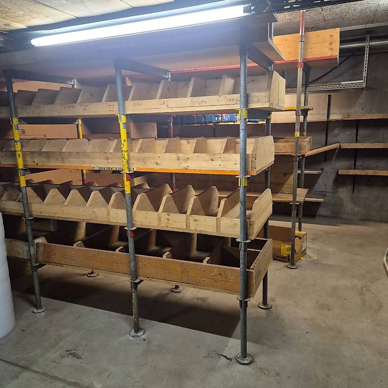 Regale: Lagergestell – Gebraucht aus Muri b. Bern von vincent.grize 1