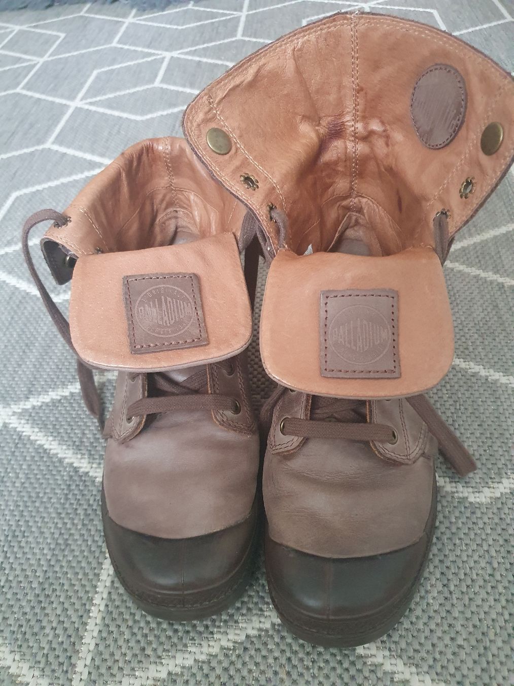 Herrenschuhe: Palladium  Lederstiefel Gr 39 – Neu (gemäss Beschreibung) aus Thalwil von eug_qq5f 2