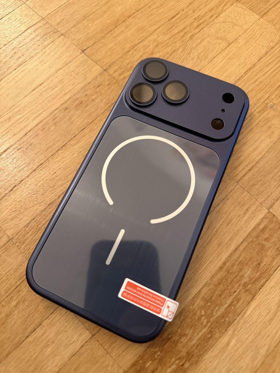 Covers & Schutzfolien: iPhone 17 Pro Max Schutzhülle – Neu und originalverpackt aus Basel von sherlock_bs