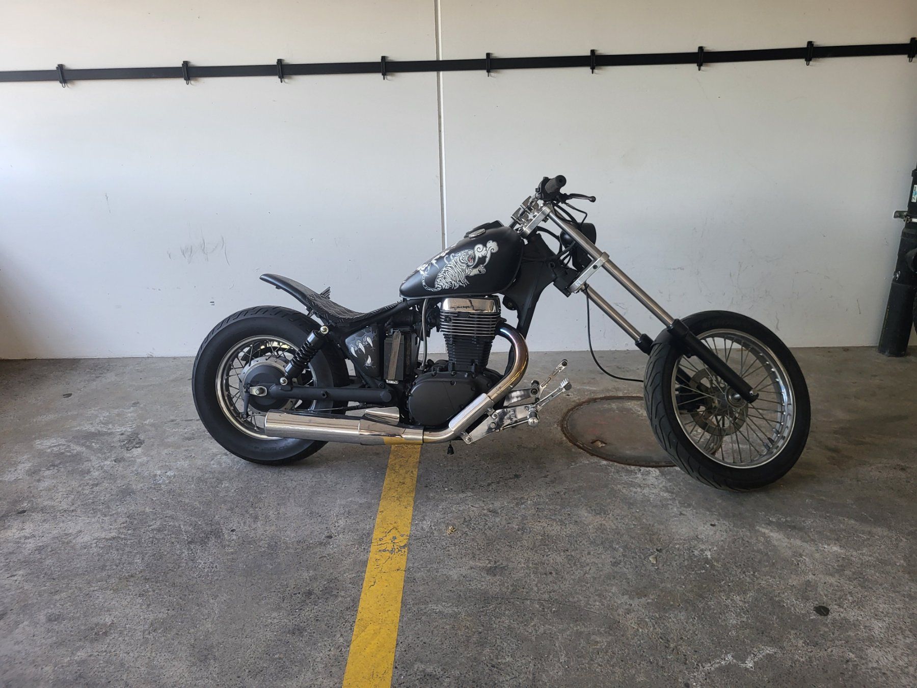 Suzuki Chopper: Suzuki LS 650 Savage Bobber Chopper Einzelstück Langgabel – Usato da Sommeri venduto da Skulljunior 2