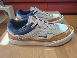 Nike SB Malor – Light Orewood Brown / Monarch – Grösse 40,5